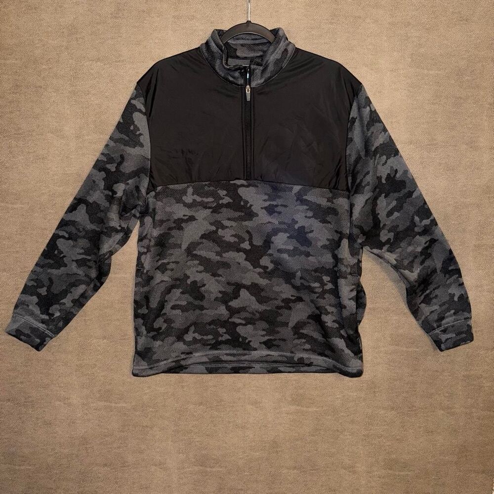 PGA Tour Men's Camo and Black 1/4 Zip Pullover